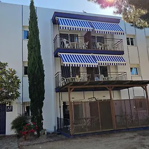 https://apartaments-les-roques.catalonia-hotels.com