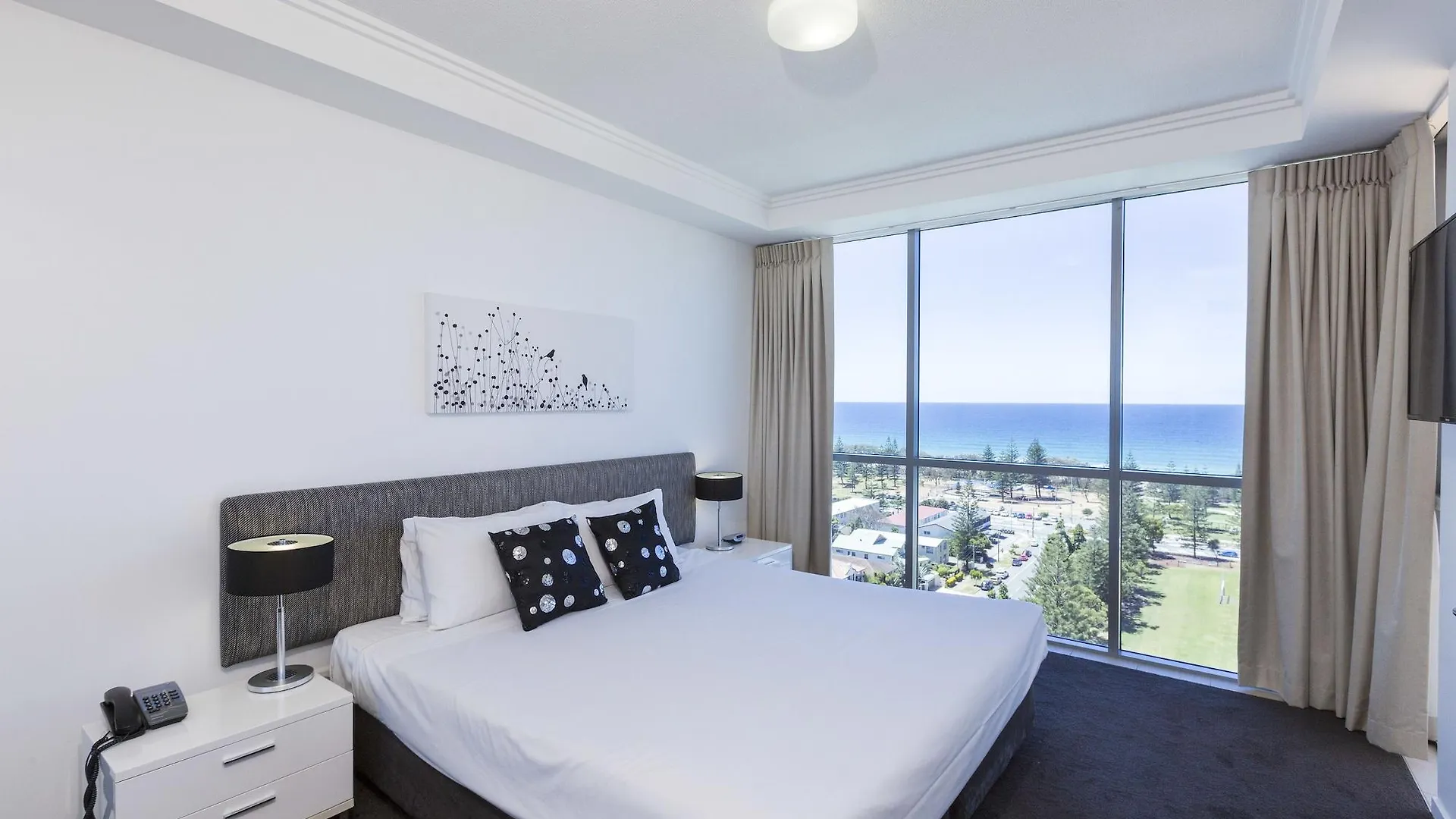 Aparthotel Ocean Pacific Resort - Official Broadbeach