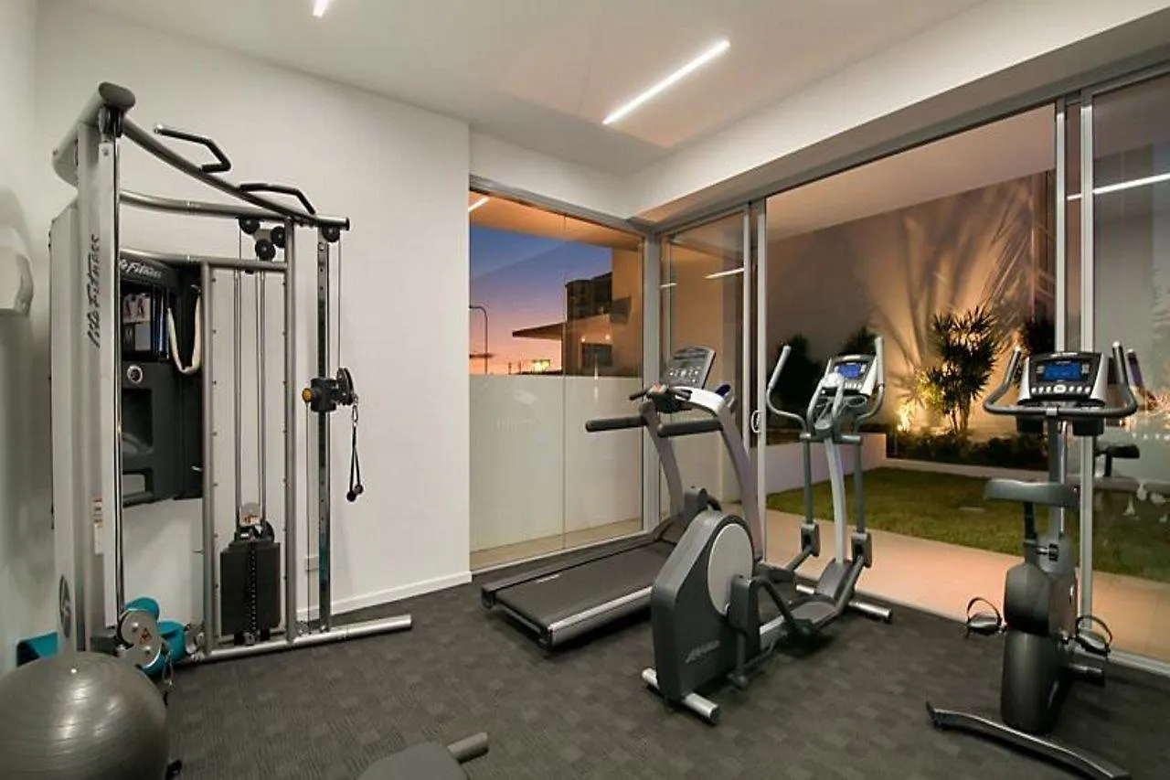Ocean Pacific Resort - Official Broadbeach Aparthotel